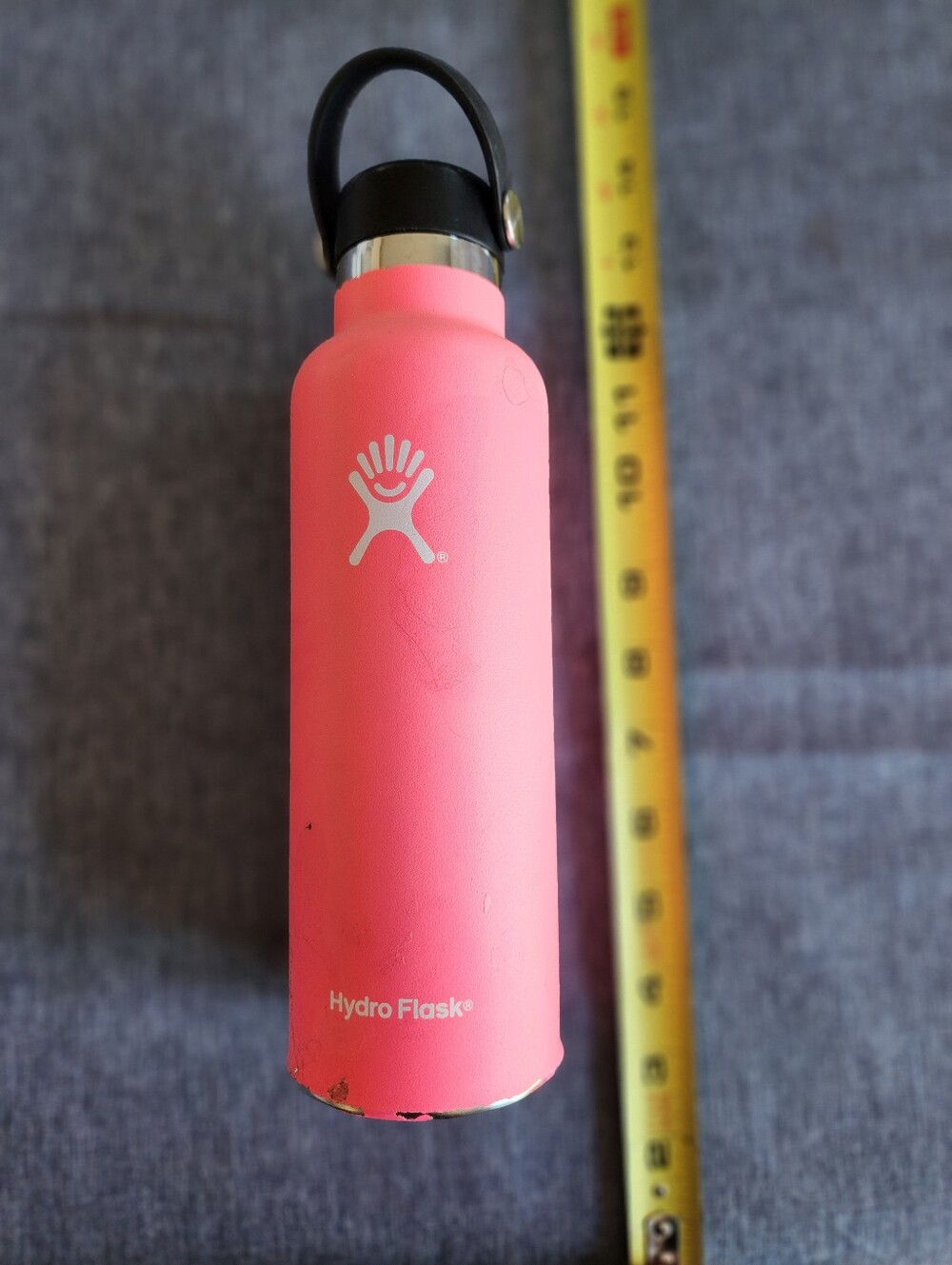 Hydro Flask Pink Insulated Stainless Steel Water Bottle - 21 oz. Pre Owned